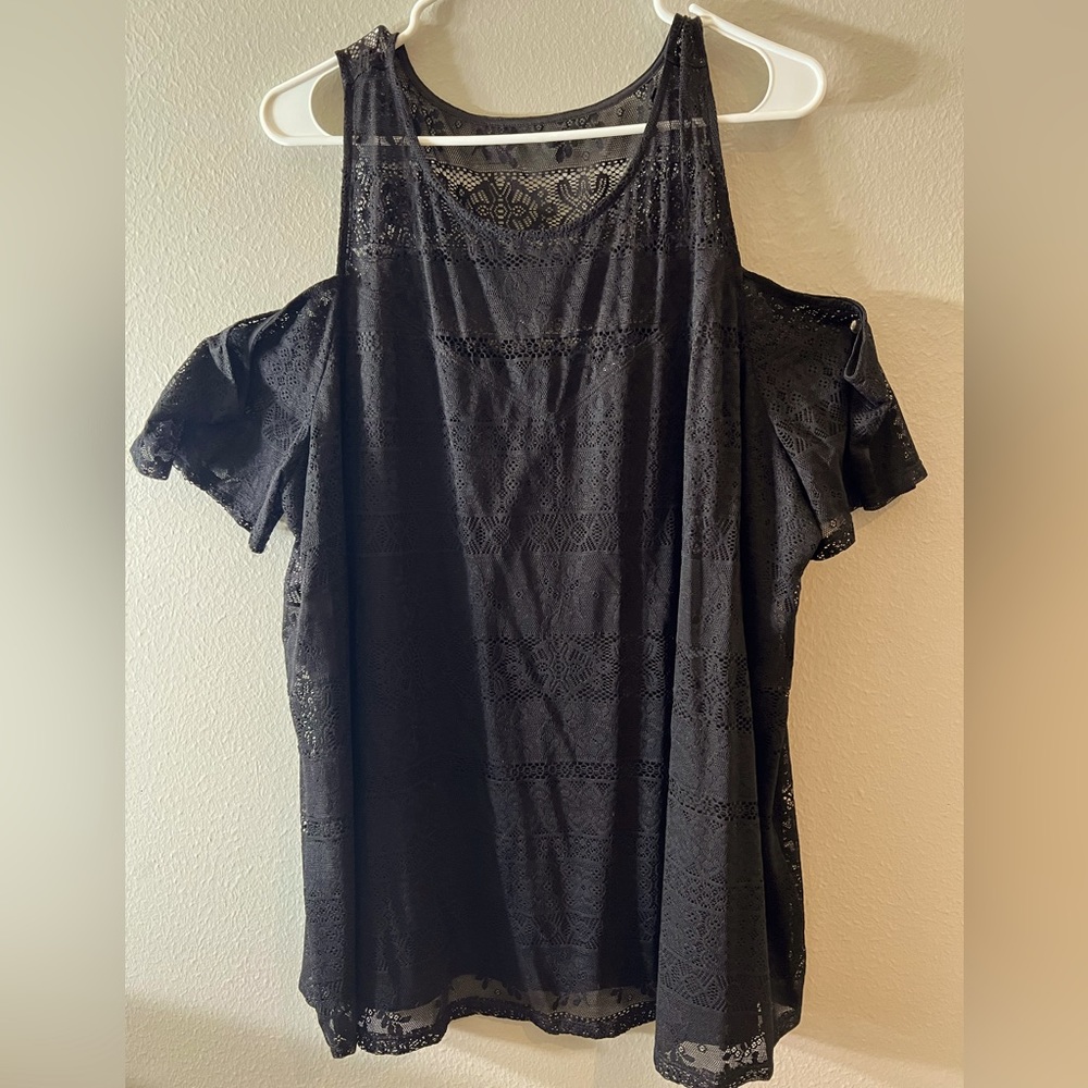Torrid Knit Jersey Crew Neck Lace Cold Shoulder Top